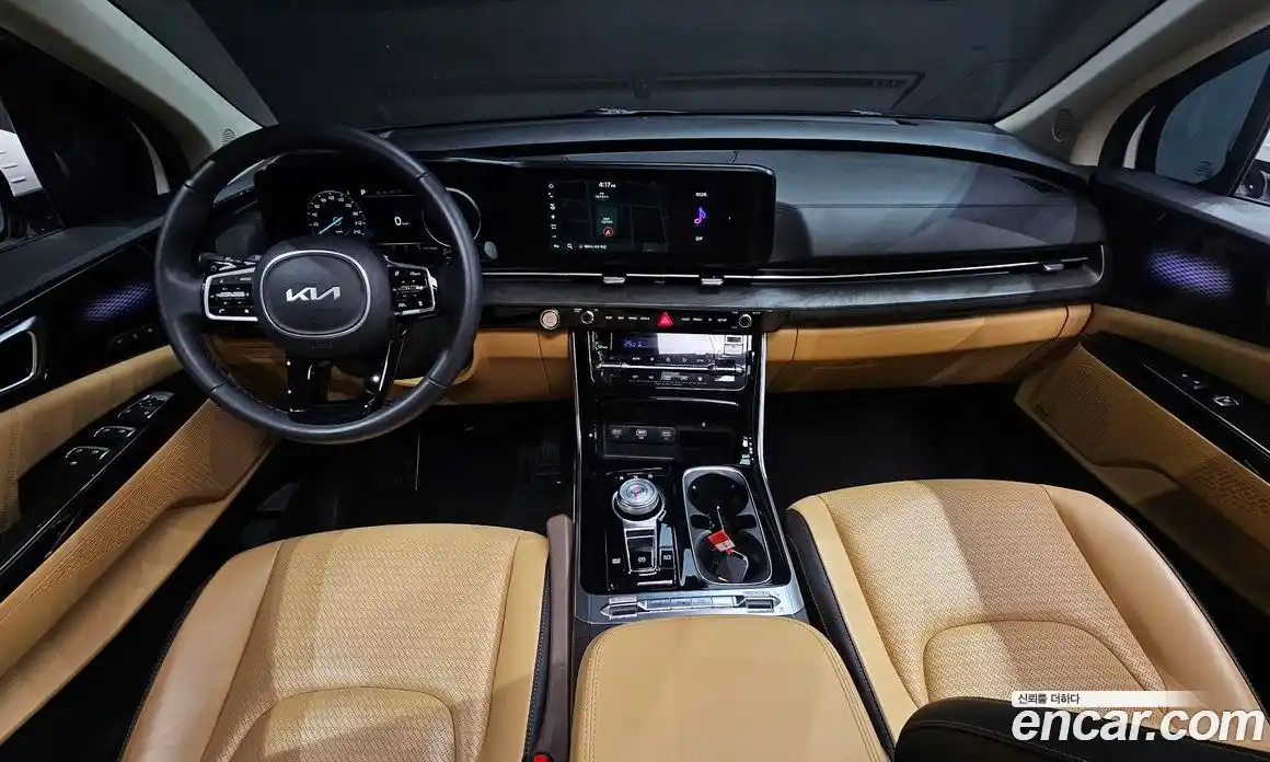 Kia Canival 2023 3.5 Автомат в Москве № 451678, фото 7