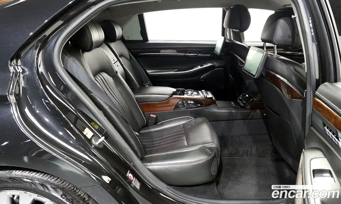 Genesis EQ900 2018 5.0 Автомат в Москве № 453072, фото 12