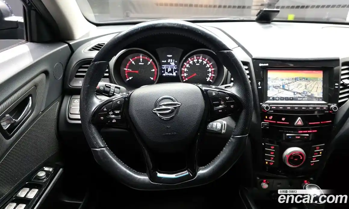 SsangYong TIBOLI 2018 1.6 Автомат в Москве № 454432, фото 13