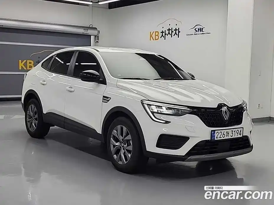 Renault Arkana 2026 1.6 Вариатор в Москве № 456340, фото 4