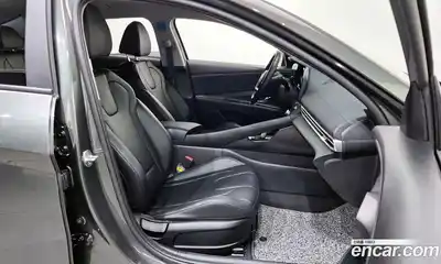 Hyundai Avante 2022 1.6 Автомат в Москве № 458224, миниатюра 12