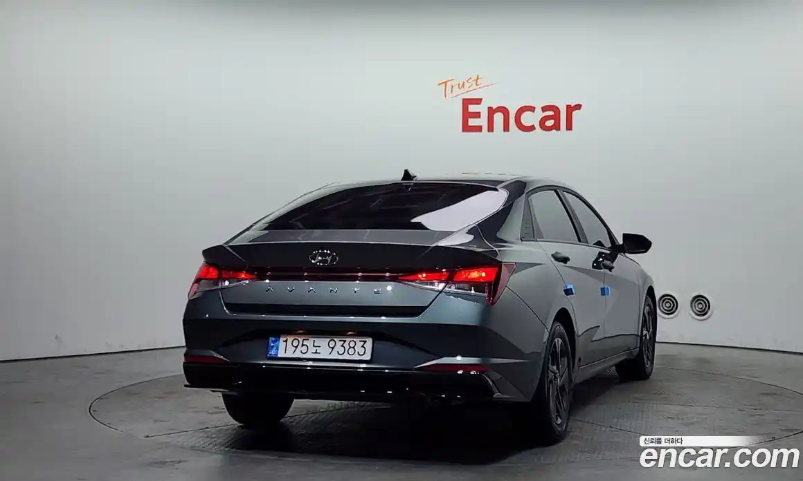 Hyundai Avante 2022 1.6 Автомат в Москве № 458224, фото 4