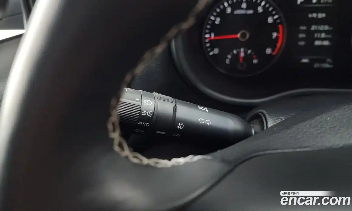 Kia Morning 2023 1.0 Автомат в Москве № 460456, фото 15