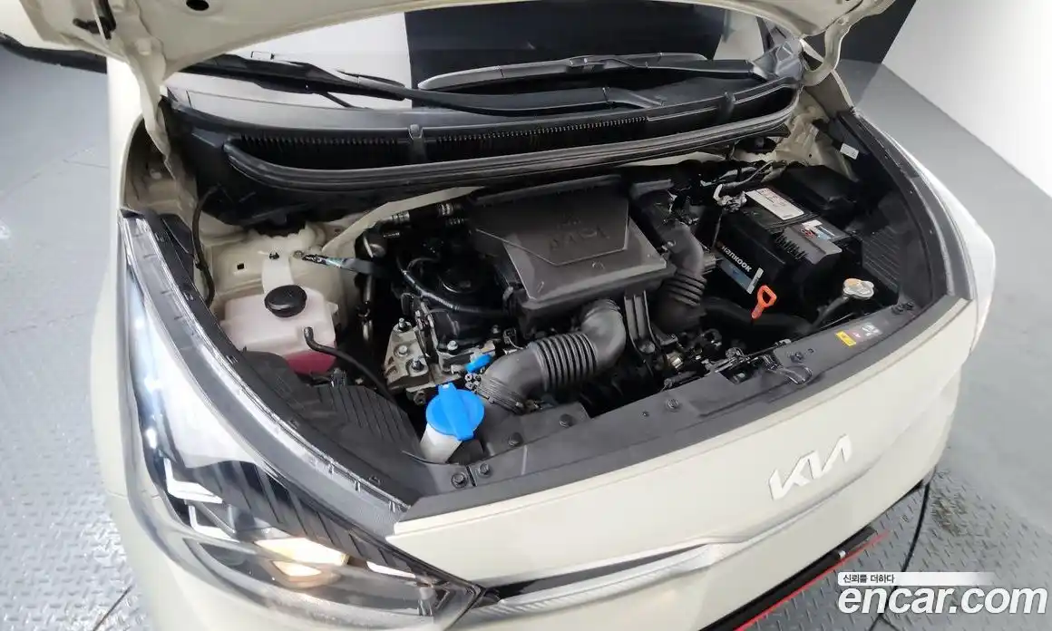 Kia Morning 2023 1.0 Автомат в Москве № 460456, фото 6