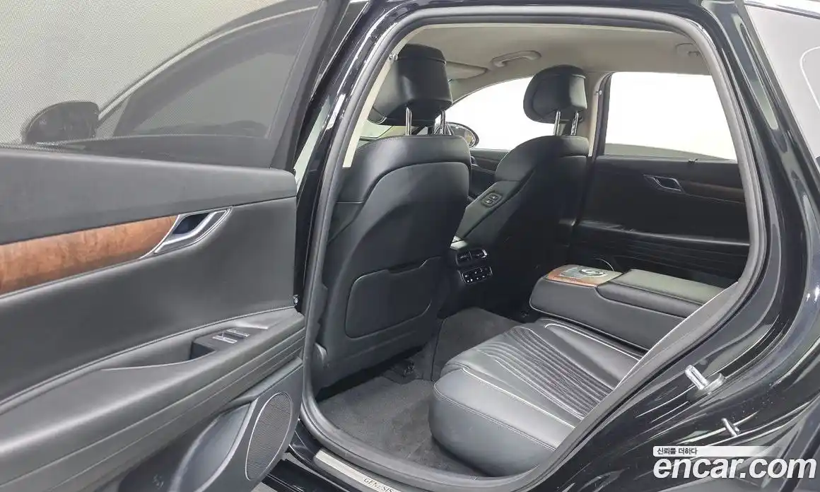 Genesis G80 2021 2.5 Автомат в Москве № 462165, фото 17