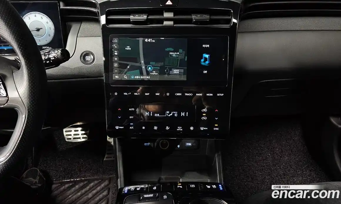 Hyundai Tucson 2023 1.6 Автомат в Москве № 46386, фото 14