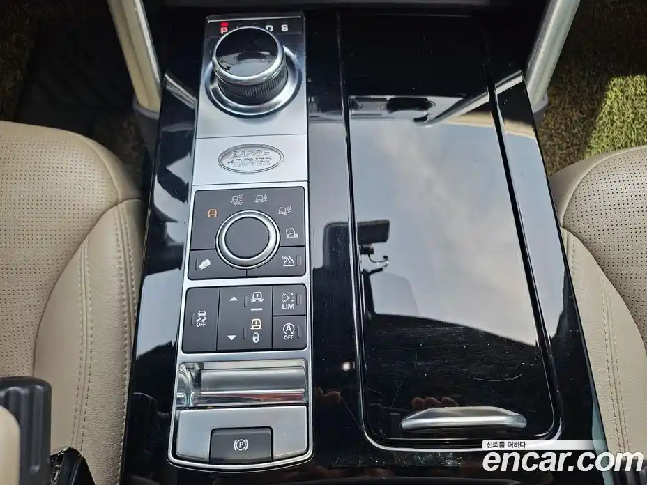 Land Rover Discovery 2017 2.0 Автомат в Москве № 471683, фото 20