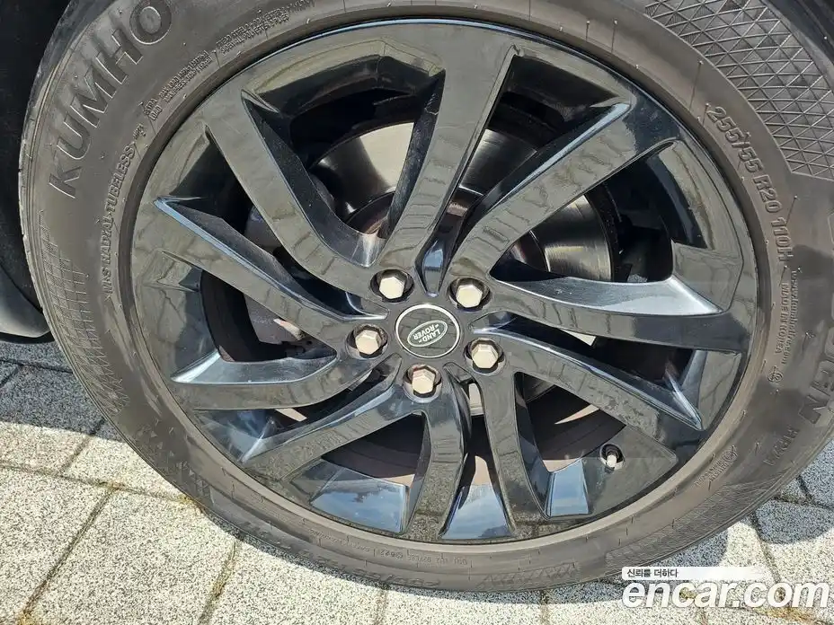 Land Rover Discovery 2017 2.0 Автомат в Москве № 471683, фото 4