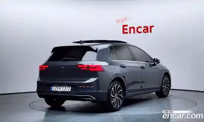 Volkswagen Golf 2022 2.0 Автомат в Москве № 472207, миниатюра 2