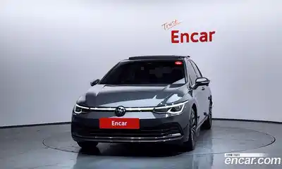 Volkswagen Golf 2022 2.0 Автомат в Москве № 472207, миниатюра 3