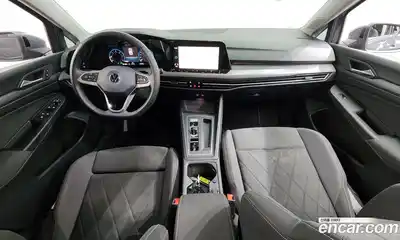 Volkswagen Golf 2022 2.0 Автомат в Москве № 472207, миниатюра 7