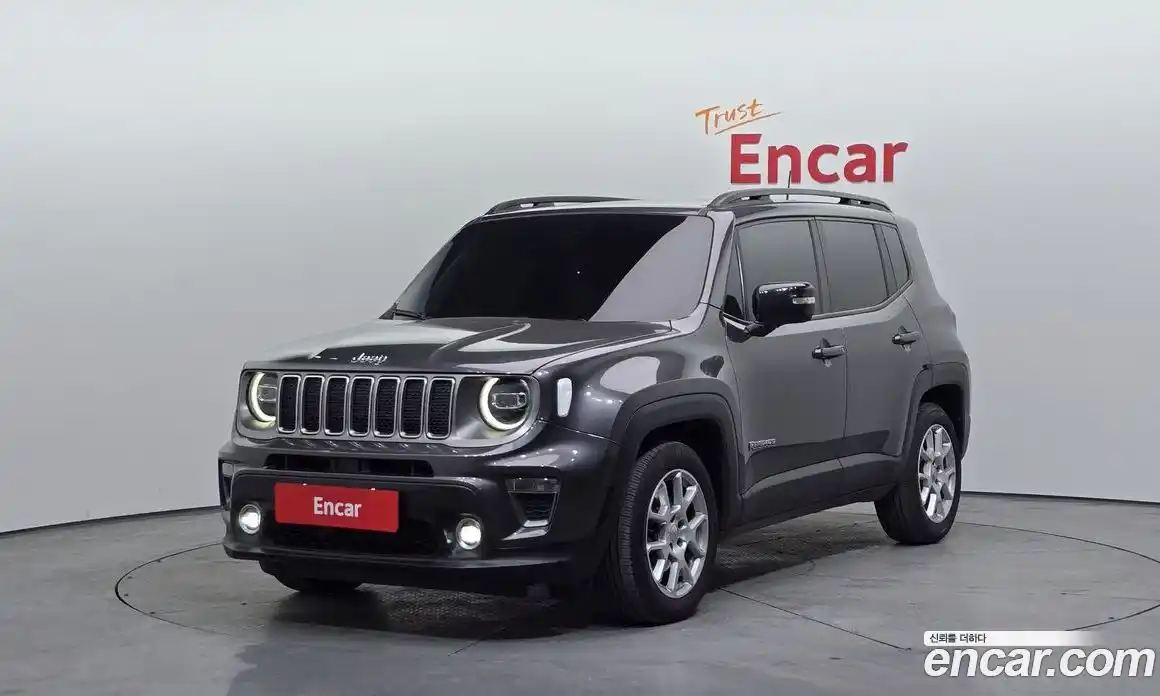 Jeep Renegade 2021 2.4 Автомат в Москве № 472705, фото 1