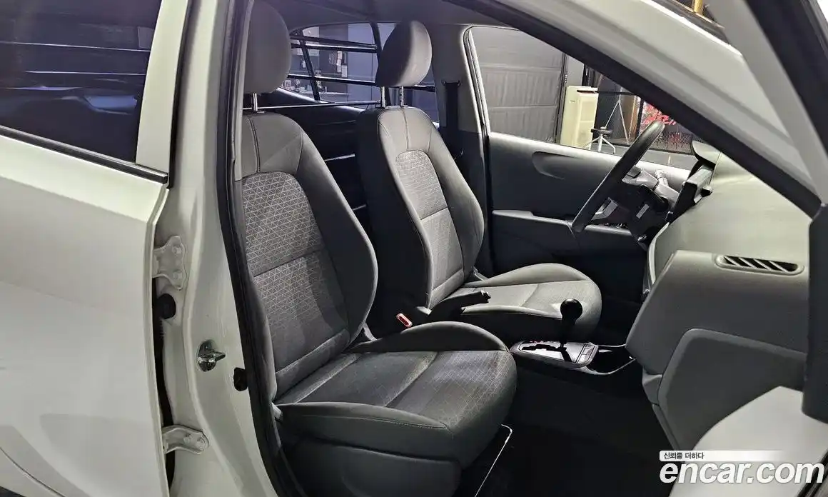 Kia Morning 2021 1.0 Автомат в Москве № 55350, фото 14