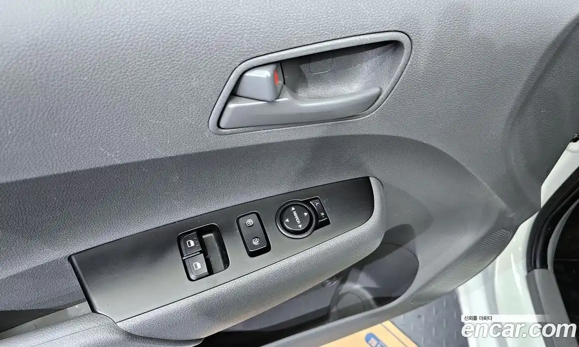 Kia Morning 2021 1.0 Автомат в Москве № 55350, фото 20