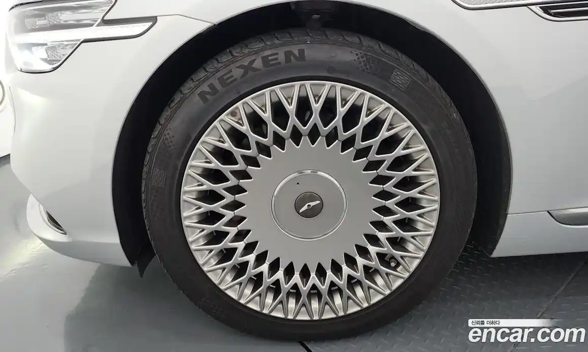 Genesis G90 2019 5.0 Автомат в Москве № 58066, фото 5