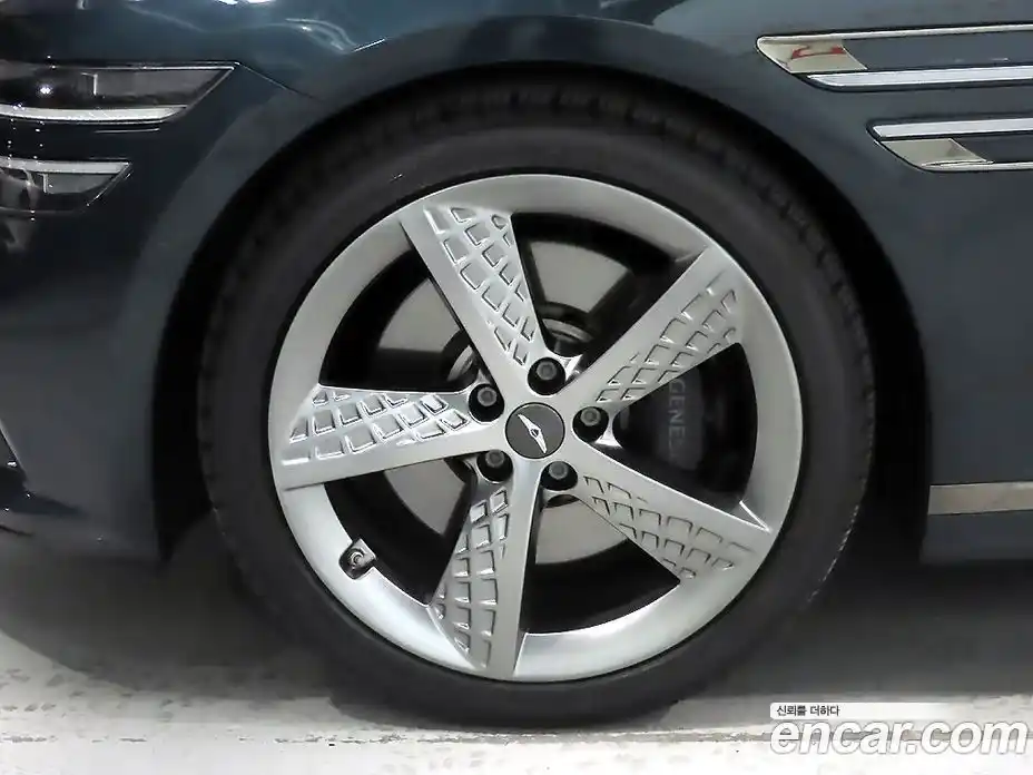 Genesis G80 2022 2.5 Автомат в Москве № 58552, фото 20