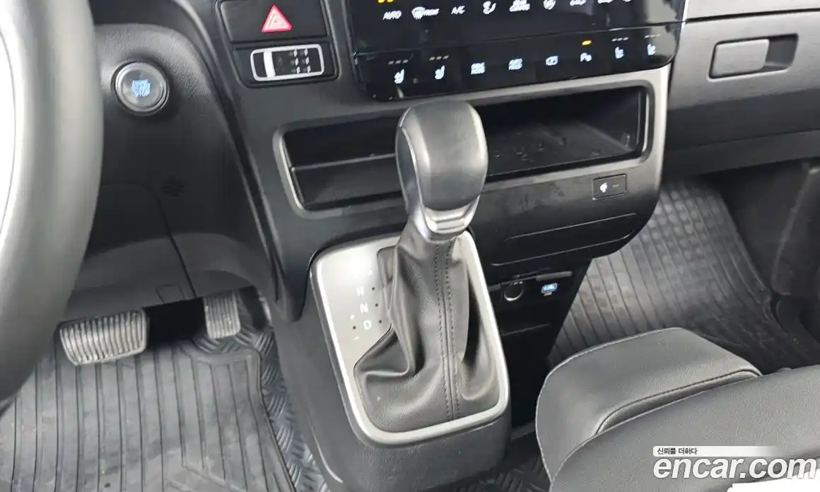 Hyundai Staria 2025 2.2 Автомат в Москве № 6487, фото 13