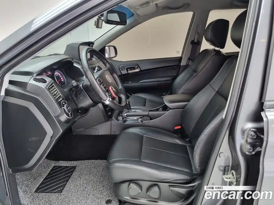 SsangYong Korando 2015 2.0 Автомат в Москве № 71117, фото 12