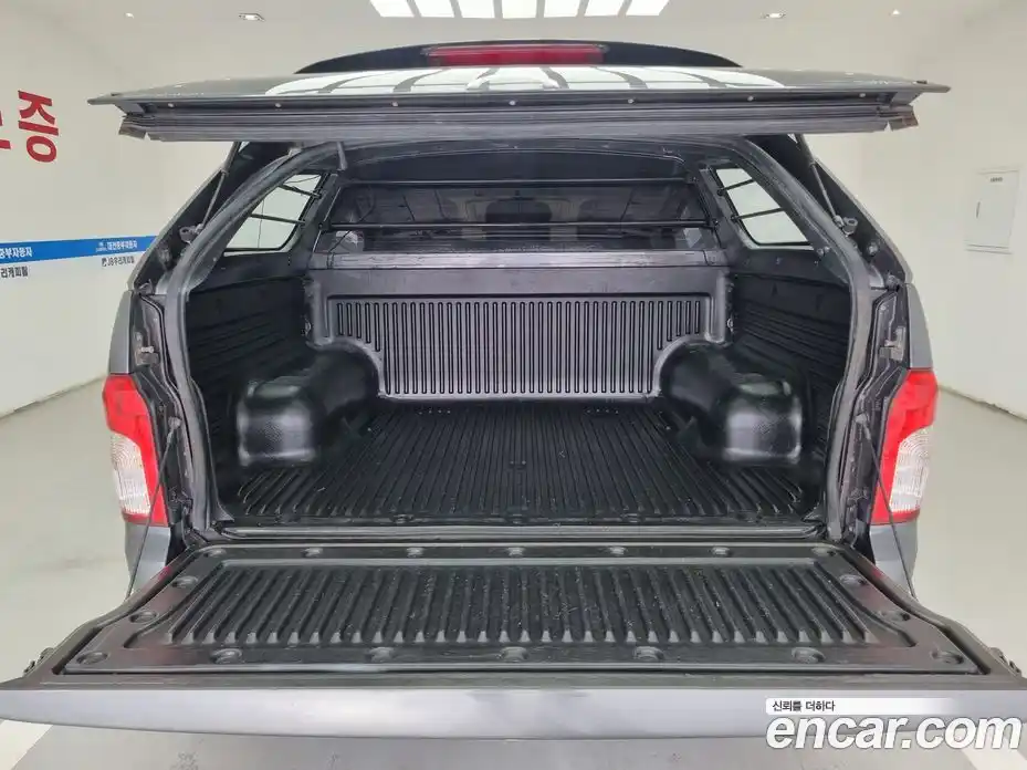 SsangYong Korando 2015 2.0 Автомат в Москве № 71117, фото 17