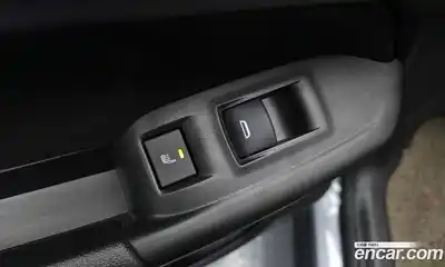 Chevrolet TrailBlazer 2021 1.3 Автомат в Москве № 85083, миниатюра 7