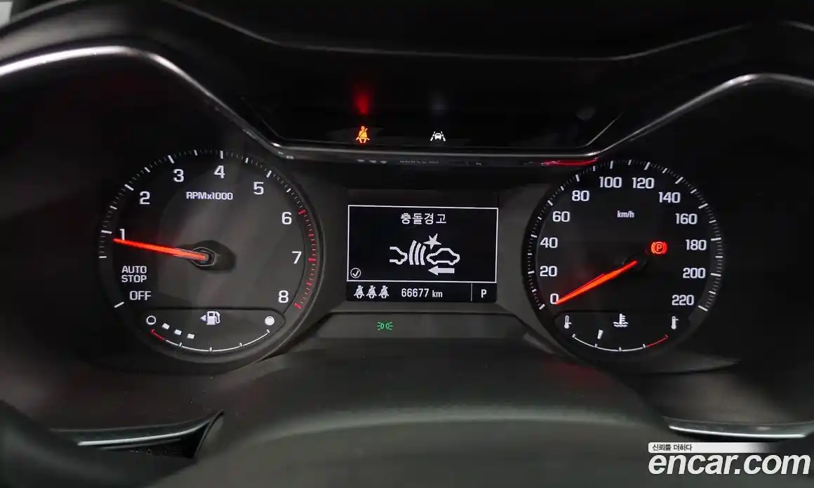 Chevrolet TrailBlazer 2021 1.3 Автомат в Москве № 85083, фото 9