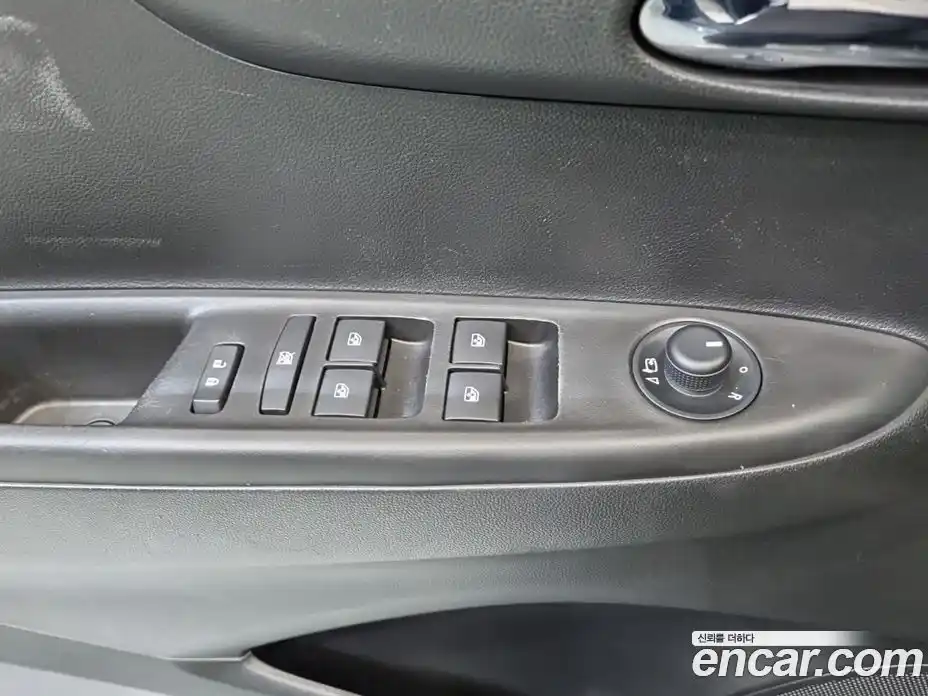 Chevrolet Spark 2017 1.0 Автомат в Москве № 99096, фото 11