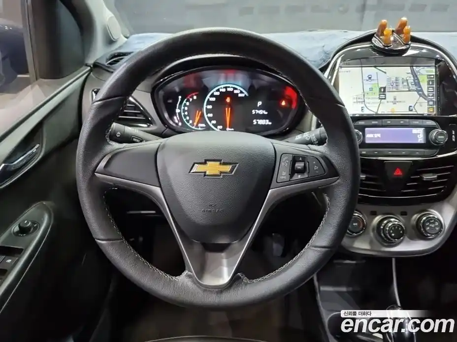 Chevrolet Spark 2017 1.0 Автомат в Москве № 99096, фото 16