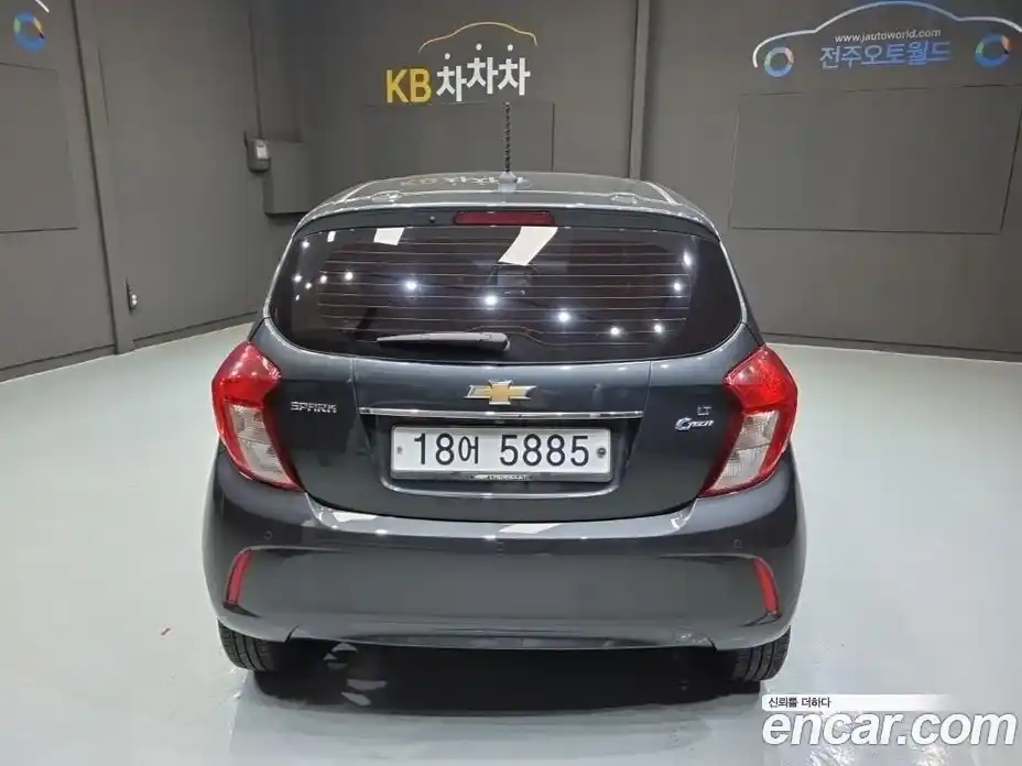 Chevrolet Spark 2017 1.0 Автомат в Москве № 99096, фото 4