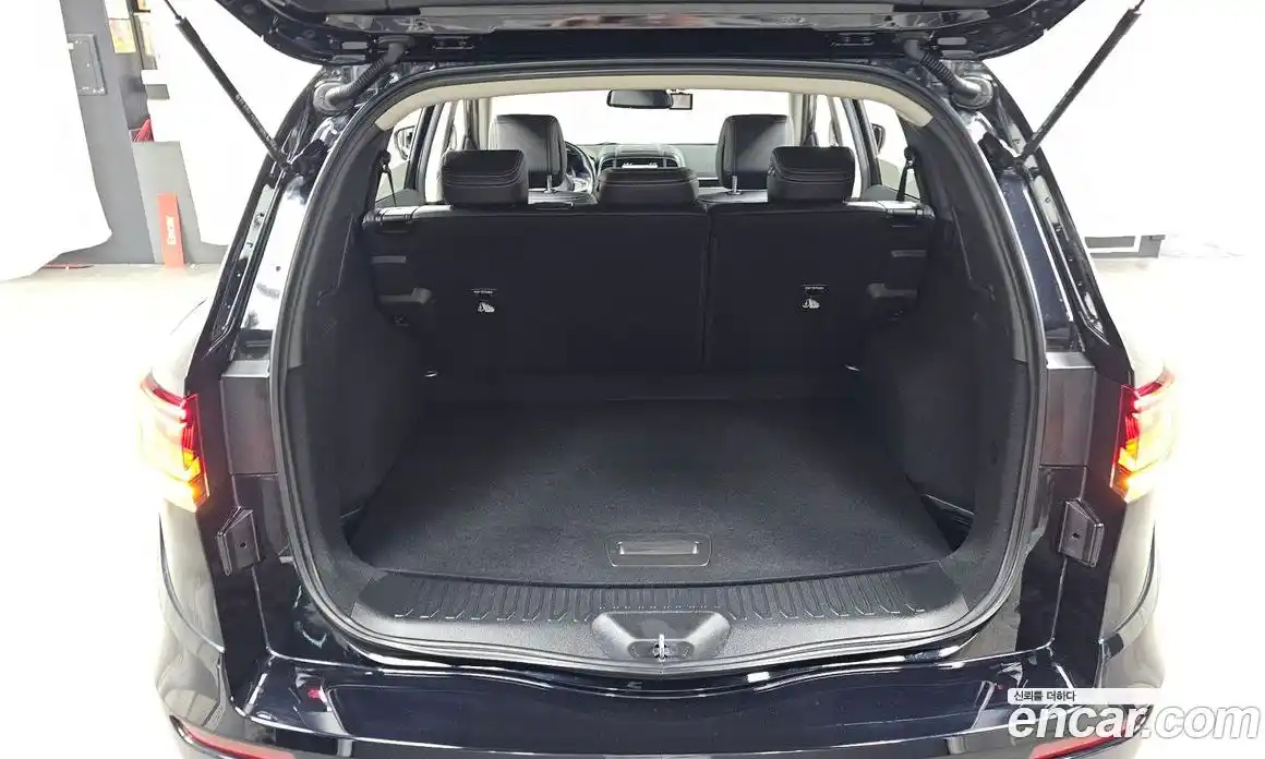 Renault QM6 2024 2.0 Автомат в Москве № 106654, фото 8