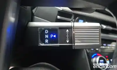 Hyundai Santa Fe 2024 1.6 Автомат в Москве № 107949, миниатюра 8