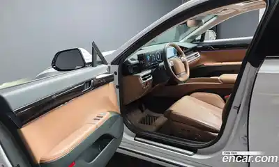 Hyundai Grandeur 2024 1.6 Автомат в Москве № 108860, миниатюра 4