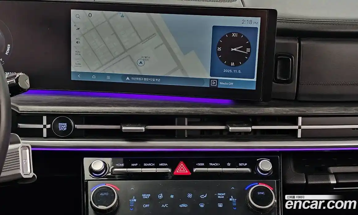 Hyundai Santa Fe 2024 1.6 Автомат в Москве № 112248, фото 14