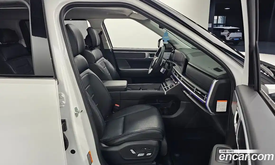 Hyundai Santa Fe 2024 1.6 Автомат в Москве № 112248, фото 10