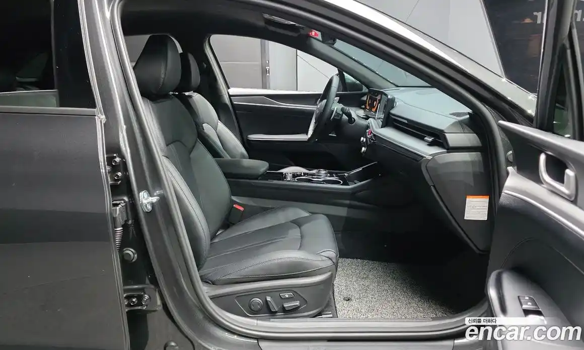 Kia K5 2026 2.0 Автомат в Москве № 114018, фото 12