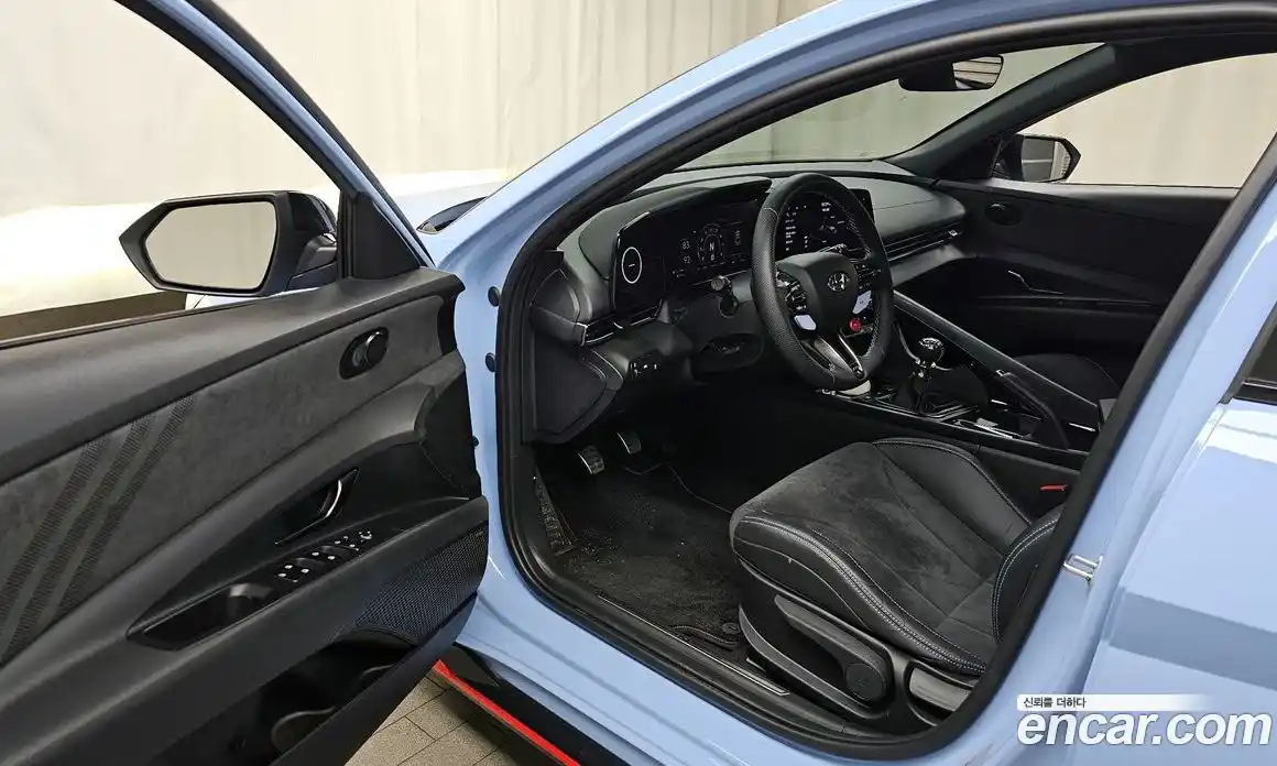 Hyundai Avante 2022 2.0 Механическая в Москве № 119252, фото 20