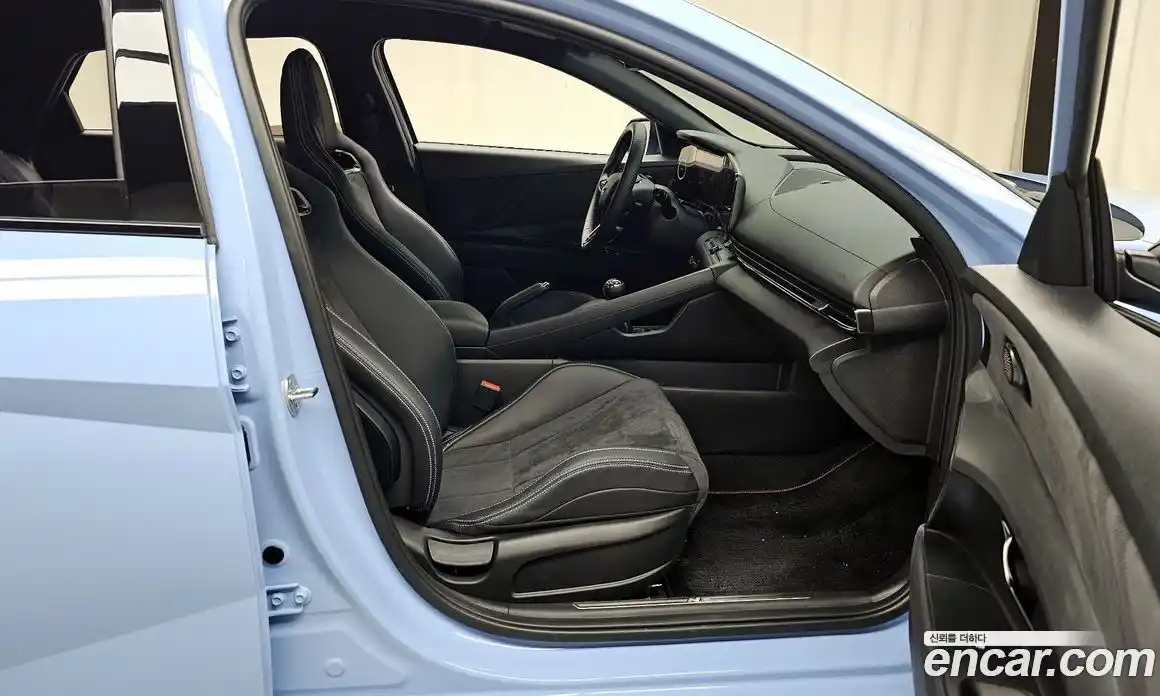 Hyundai Avante 2022 2.0 Механическая в Москве № 119252, фото 6