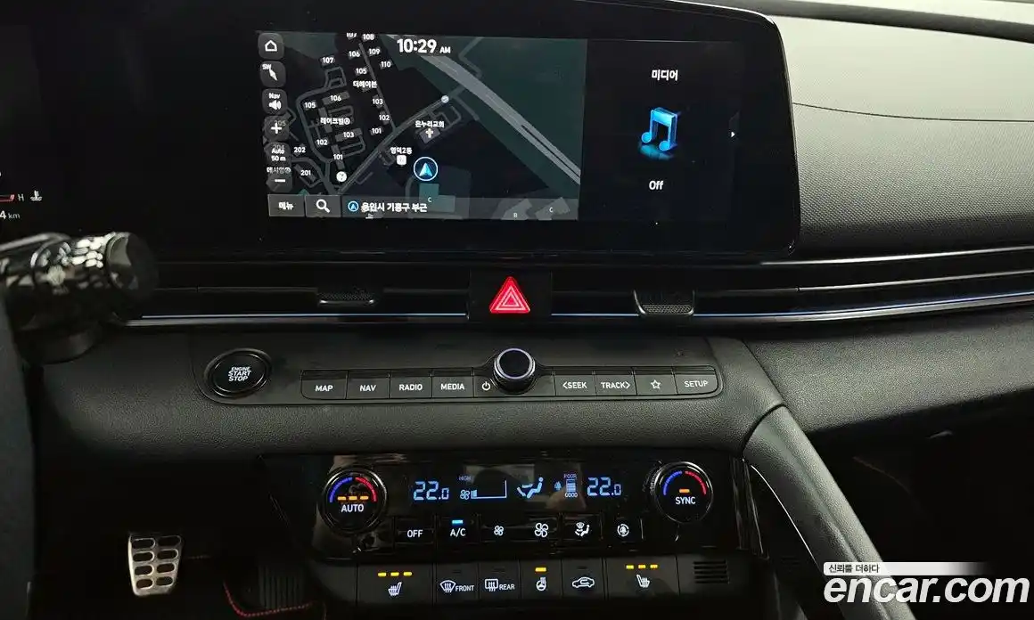 Hyundai Avante 2022 2.0 Механическая в Москве № 119252, фото 10