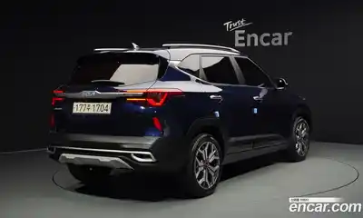 Kia Seltos 2023 1.6 Автомат в Москве № 121007, миниатюра 2
