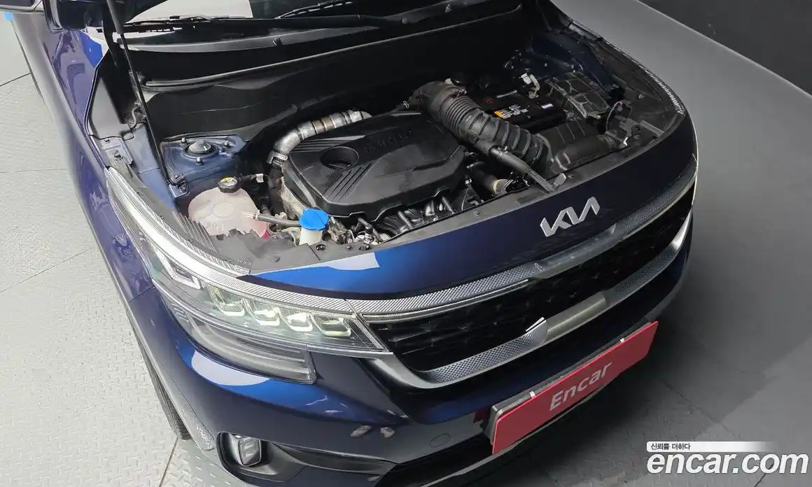 Kia Seltos 2023 1.6 Автомат в Москве № 121007, фото 6