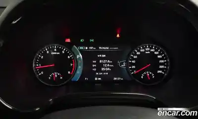 Kia Seltos 2023 1.6 Автомат в Москве № 121007, миниатюра 8