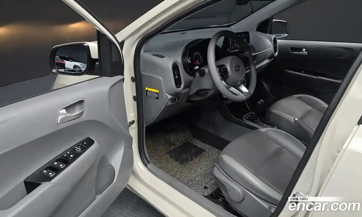 Kia Morning 2021 1.0 Автомат в Москве № 121198, фото 11