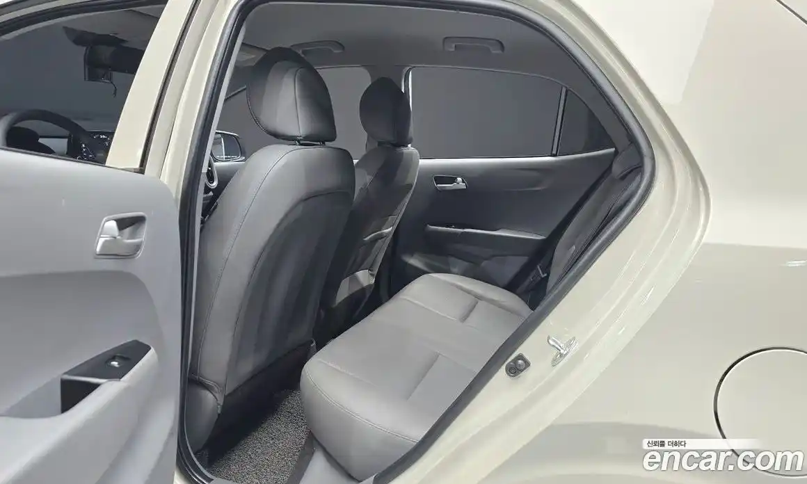 Kia Morning 2021 1.0 Автомат в Москве № 121198, фото 12