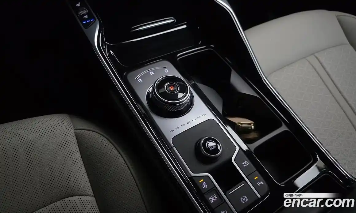 Kia Sorento 2022 1.6 Автомат в Москве № 121837, фото 14