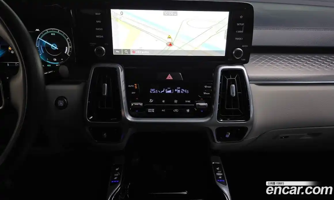 Kia Sorento 2022 1.6 Автомат в Москве № 121837, фото 19