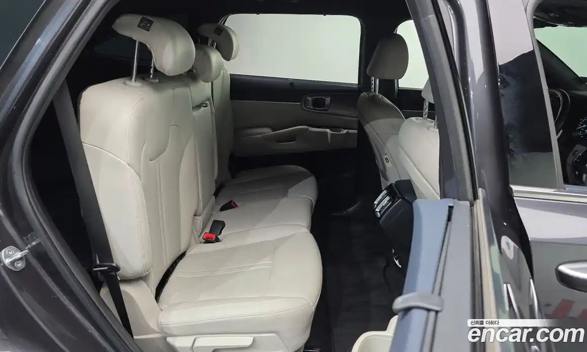 Kia Sorento 2022 1.6 Автомат в Москве № 121837, фото 10