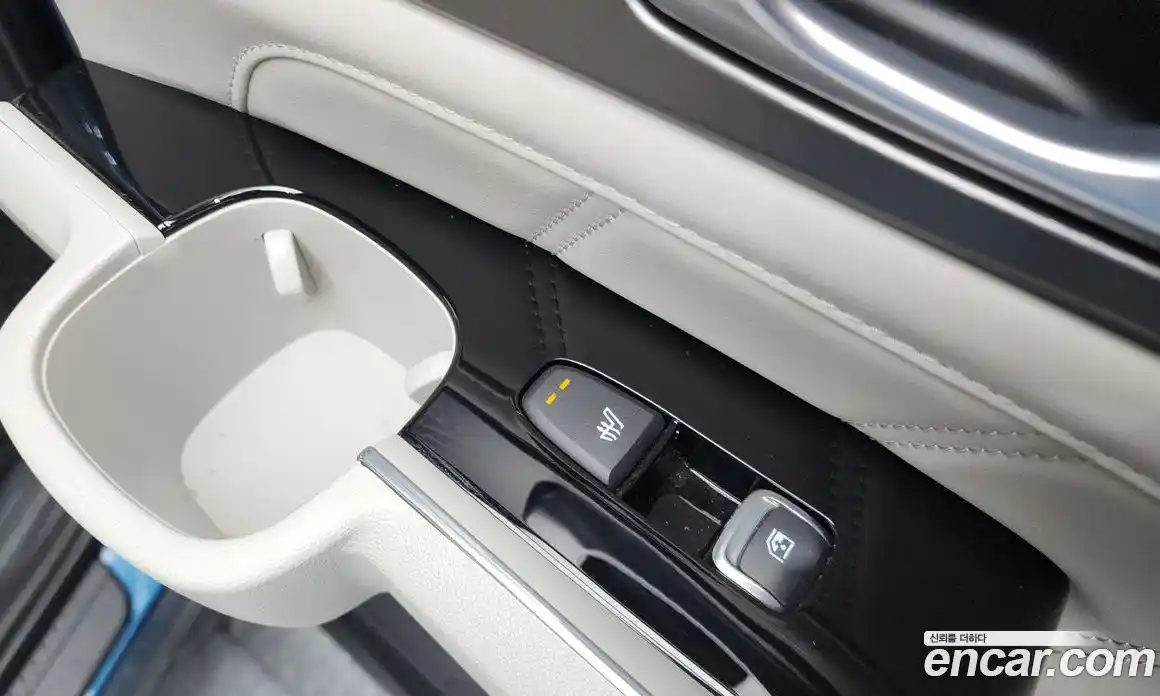 Kia Sorento 2022 1.6 Автомат в Москве № 122020, фото 6