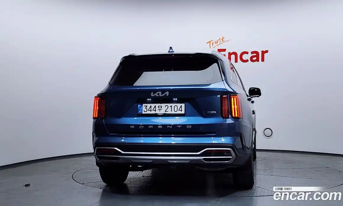 Kia Sorento 2022 1.6 Автомат в Москве № 122020, фото 9