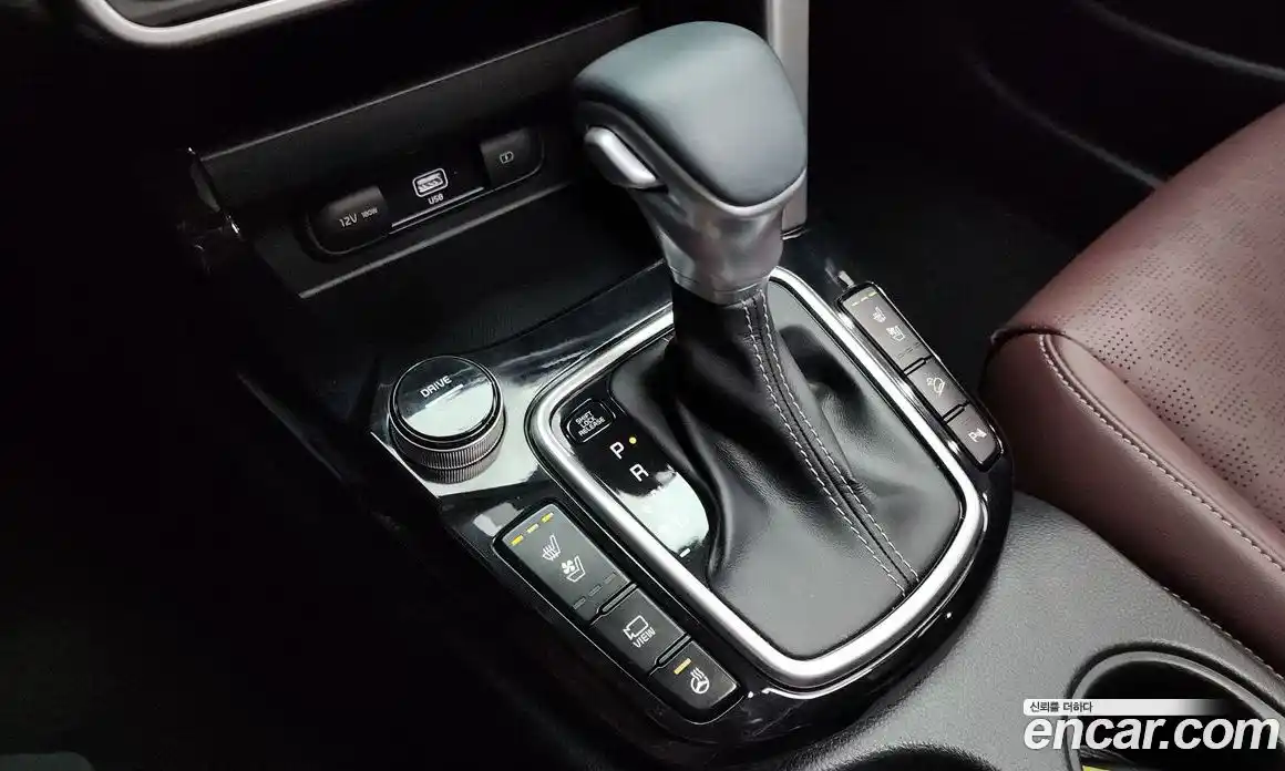 Kia Seltos 2020 1.6 Автомат в Москве № 122731, фото 13