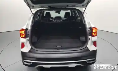 Kia Seltos 2020 1.6 Автомат в Москве № 122731, миниатюра 9