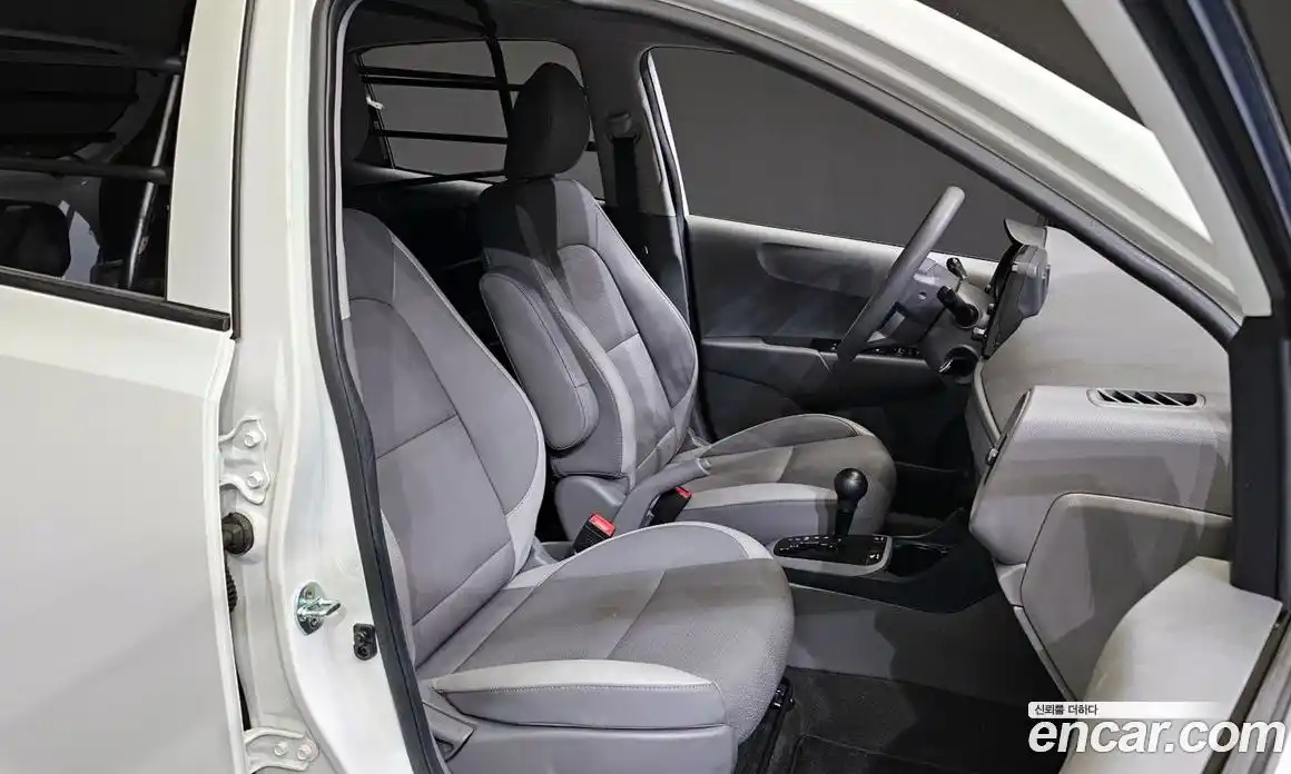 Kia Morning 2021 1.0 Автомат в Москве № 123739, фото 12